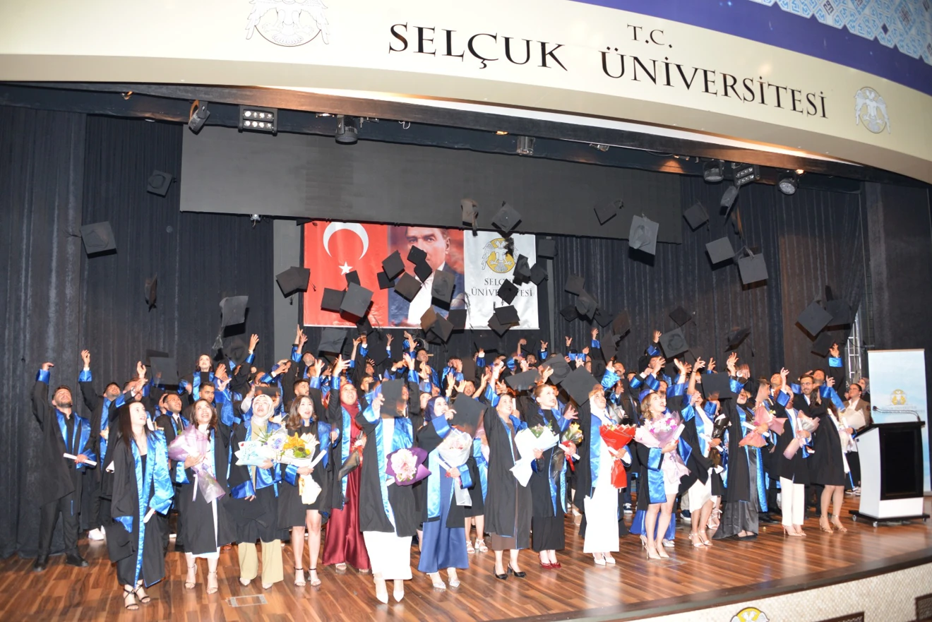 🎓 Yüksekokulumuzda Mezuniyet Coşkusu
